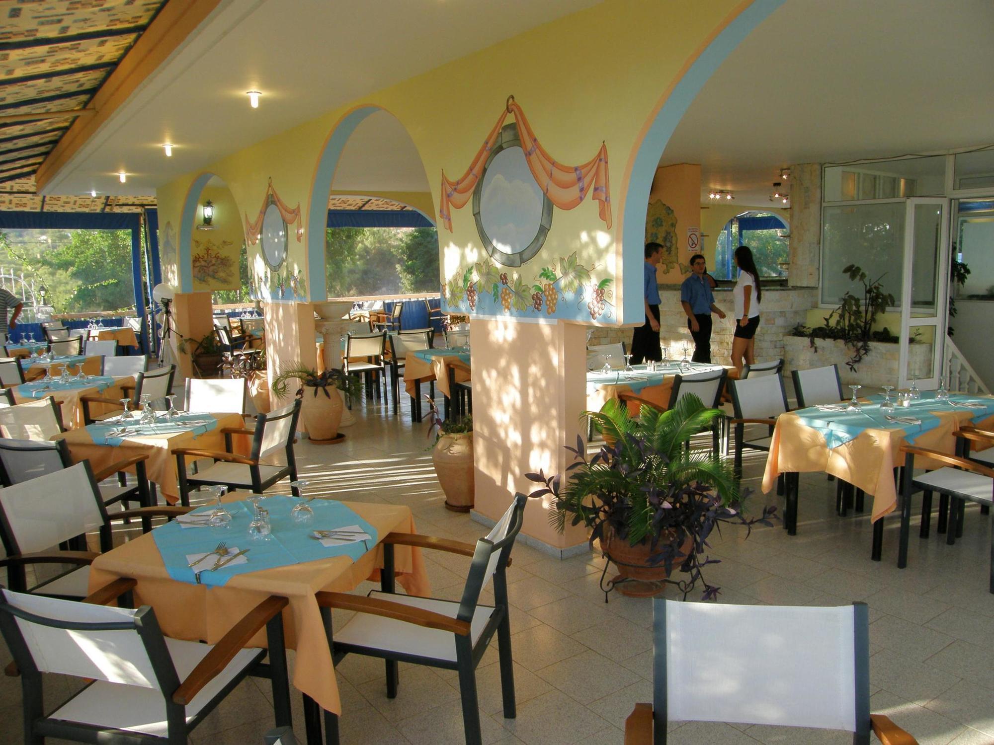 Pefkos Garden Hotel Pefki  Ngoại thất bức ảnh